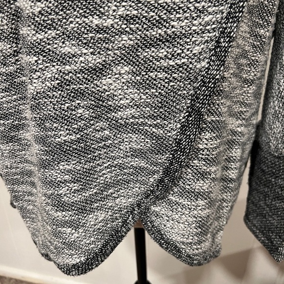 3/$25 Sale🎈Calvin Klein performance crossover top - Picture 9 of 11